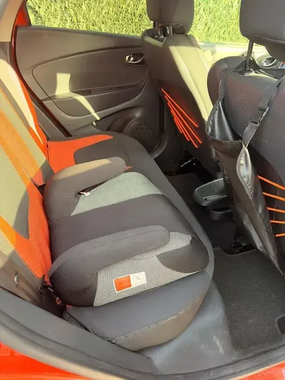 Gebraucht Renault Captur Luxe 120 PS (88 kW) 2014 Orange SUV