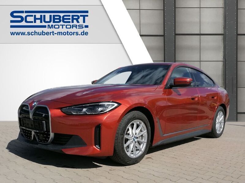 Orange Gebraucht 2022 BMW i4 Sport Line Limousine | 34.900 € (Guter Preis) - Bild 1/4