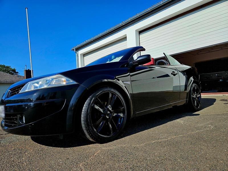 Gebraucht Renault Mégane Cabriolet 112 PS (82 kW) 2006 Schwarz Cabrio