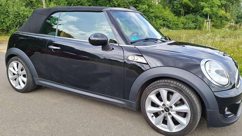 Schwarz Gebraucht 2014 Mini Cooper S Cabriolet Cabrio | 10.900 € (Fairer Preis) - Bild 1/4
