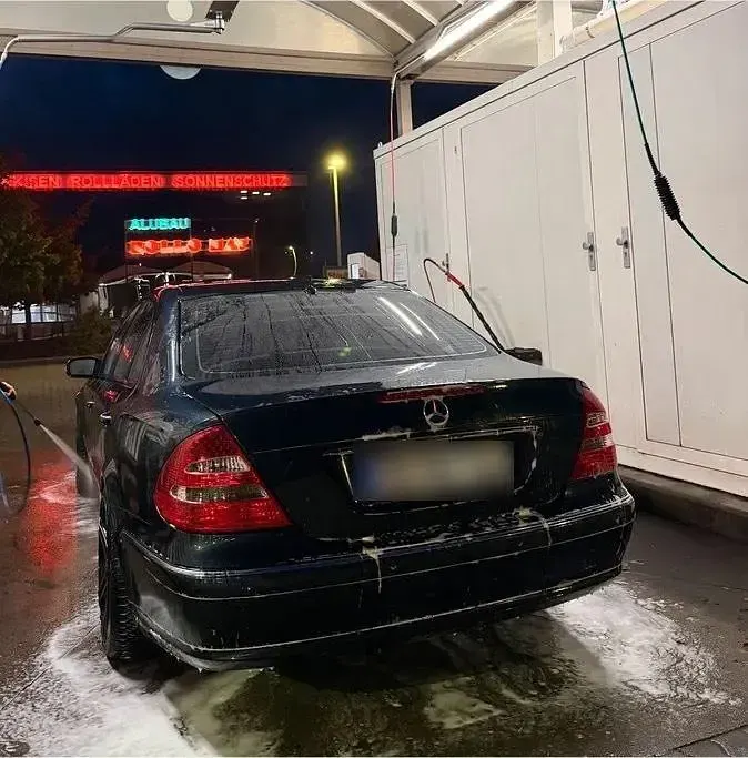 Gebraucht Mercedes E280 177 PS (130 kW) 2004 Limousine