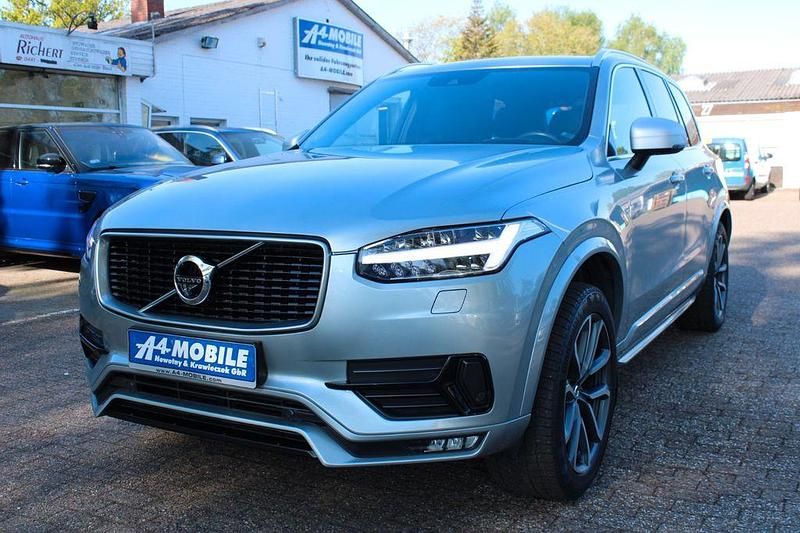 Electric silver / metallic (metallic) Gebraucht 2018 Volvo XC90 R-Design SUV | 38.299 € (Teuer) - Bild 1/4