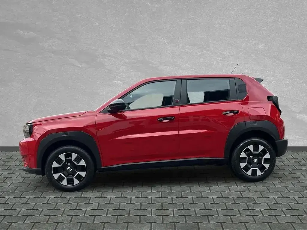 Gebraucht Fiat Grande Panda 110 PS (80 kW) 2026 Rot Kleinwagen