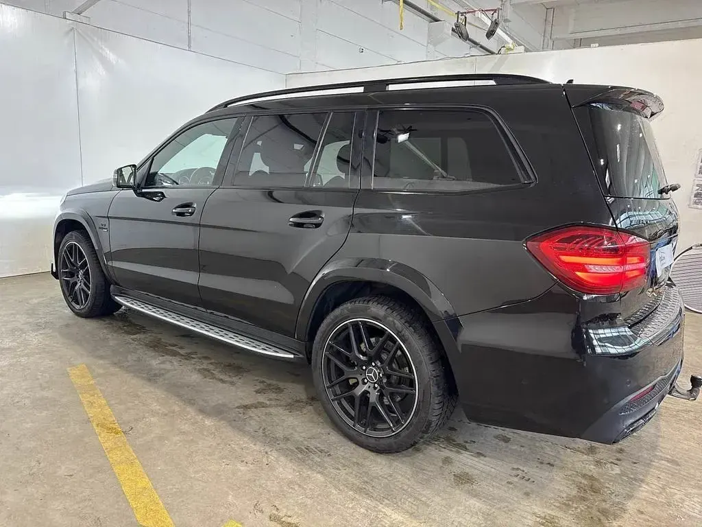 Gebraucht Mercedes GLS63 AMG AMG 585 PS (430 kW) 2018 Schwarz SUV