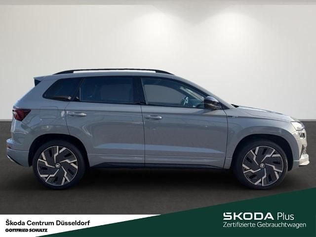 Gebraucht Skoda Karoq SportLine 150 PS (110 kW) 2023 Grau SUV