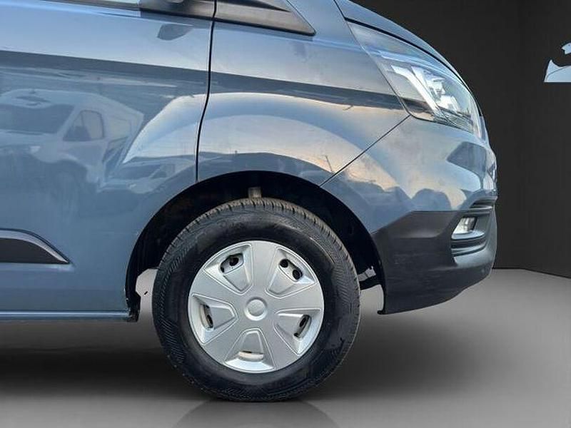 Gebraucht Ford Transit Custom 105 PS (77 kW) 2022 Amazonasgrün (metallic) Van