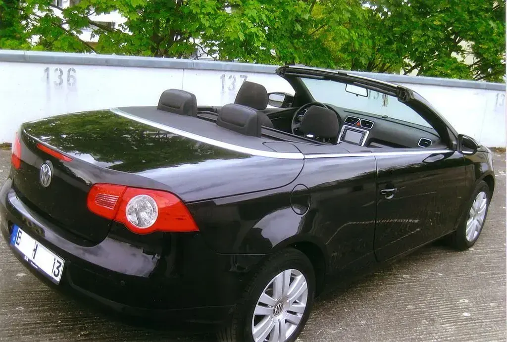 Occasion VW Eos 122 PK (89 kW) 2009 Zwart Cabriolet