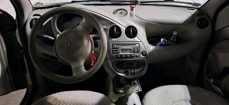 Gebraucht Ford Ka 60 PS (44 kW) 2003 Andere farben Kleinwagen