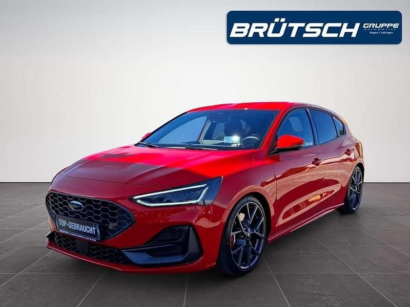 Racerot Gebraucht 2024 Ford Focus ST Limousine | 34.980 € (Fairer Preis) - Bild 1/4