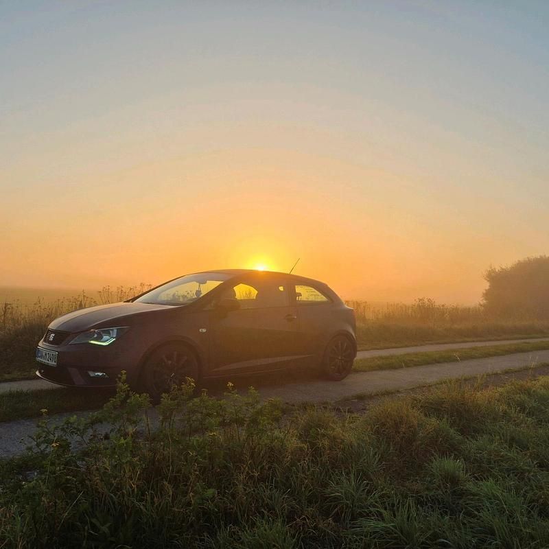 Gebraucht Seat Ibiza 90 PS (66 kW) 2015 Andere farben Coupé