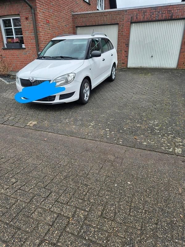 Gebraucht Skoda Fabia 60 PS (44 kW) 2014 Weiß Kombi