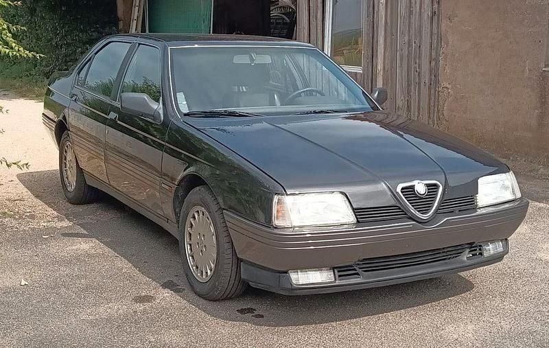 Schwarz Gebraucht 1992 Alfa Romeo 164 Limousine | 12.000 € - Bild 1/4
