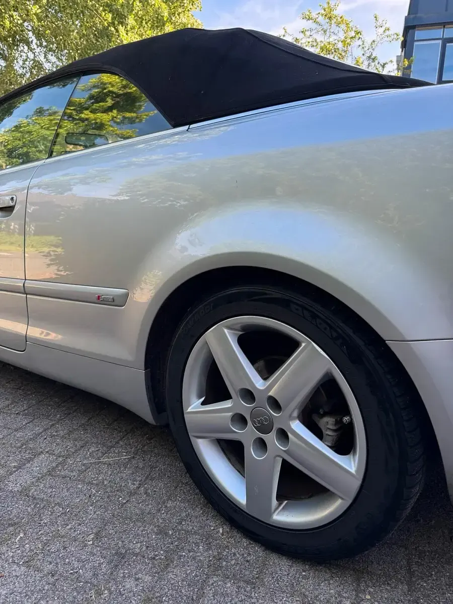 Gebraucht Audi A4 Cabriolet S-Line 140 PS (102 kW) 2009 Grau Cabrio