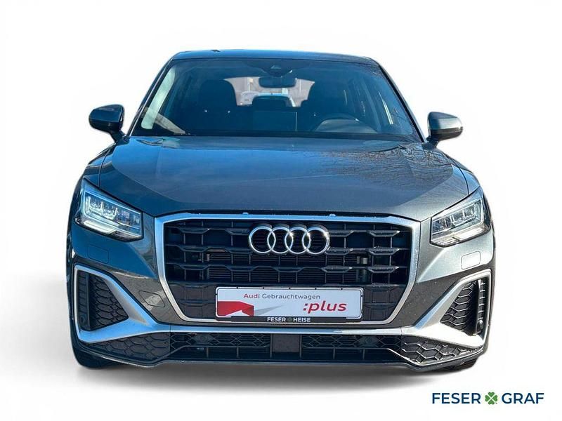 Gebraucht Audi Q2 Ambiente 150 PS (110 kW) 2024 Daytonagrau perleffekt SUV