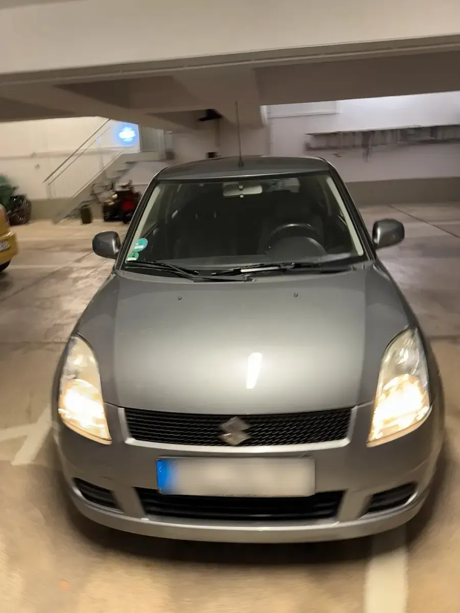 Gebraucht Suzuki Swift 92 PS (67 kW) 2007 Grau Kleinwagen