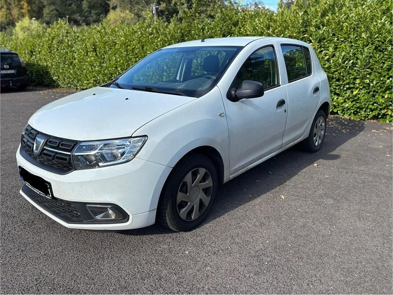 Weiß Gebraucht 2019 Dacia Sandero Kleinwagen | 2.990 € (Superpreis) - Bild 1/4