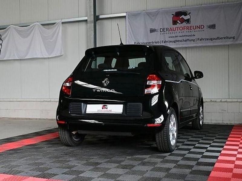 Gebraucht Renault Twingo Intens 90 PS (66 kW) 2018 Schwarz Kleinwagen