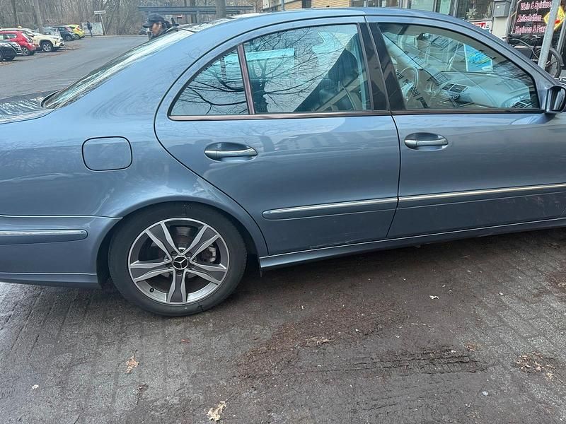 Gebraucht Mercedes 320 203 PS (149 kW) 2004 Grau Limousine