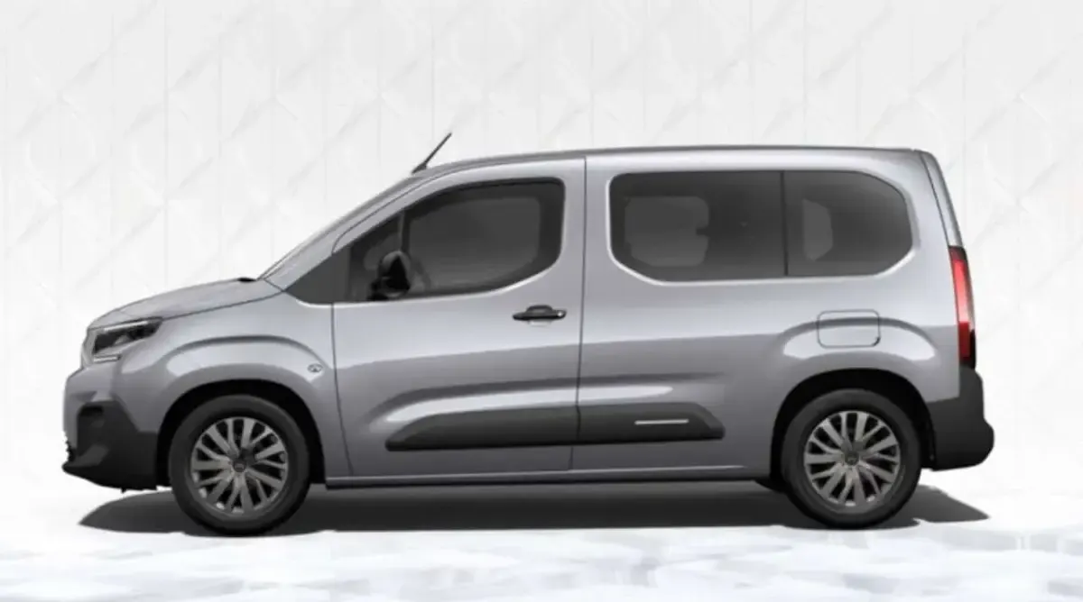 Neu Citroën Berlingo 131 PS (96 kW) 2026 Grau Van / Kleinbus