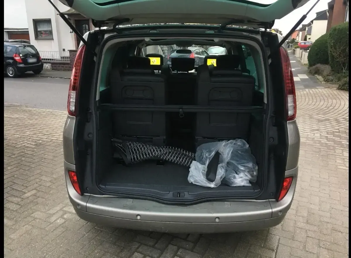 Gebraucht Renault Espace 173 PS (127 kW) 2011 Gold Van / Kleinbus