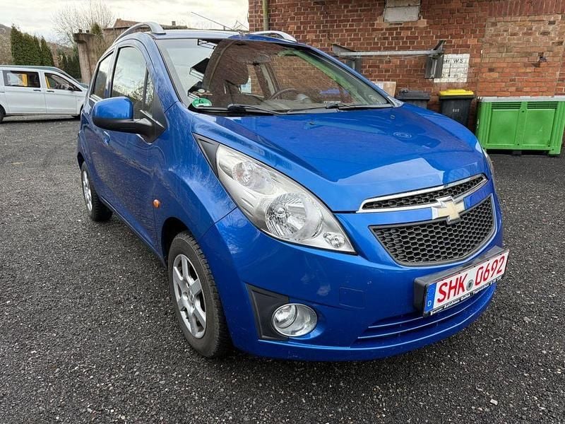 Gebraucht Chevrolet Spark LS 82 PS (60 kW) 2011 Blau Kleinwagen