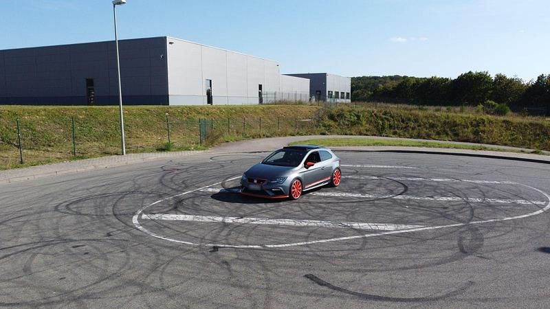 Gebraucht Seat Leon SC CUPRA 300 PS (220 kW) 2017 Grau Kleinwagen