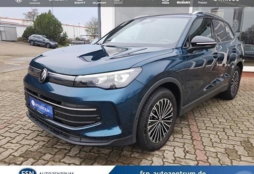 Gebraucht VW Tiguan Goal 150 PS (110 kW) 2025 Nightshade blue metallic SUV
