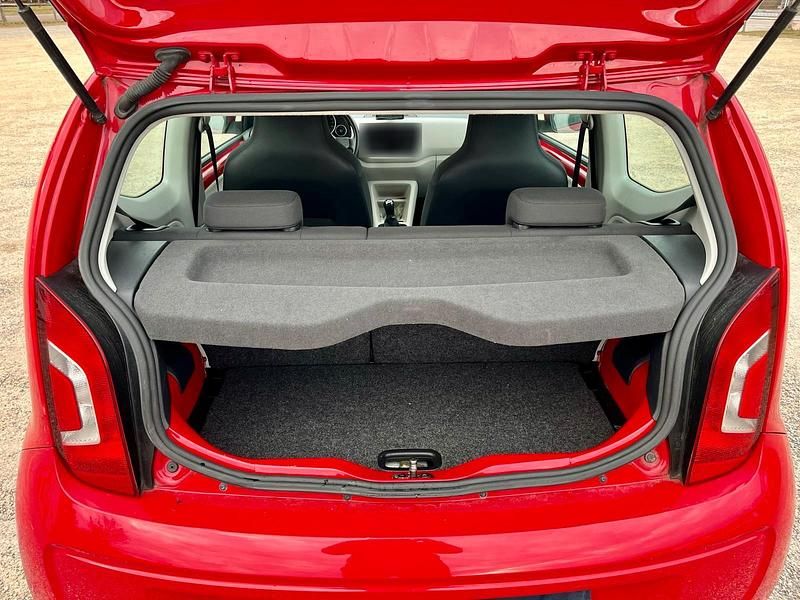 Gebraucht VW up! 60 PS (44 kW) 2012 Rot Kleinwagen