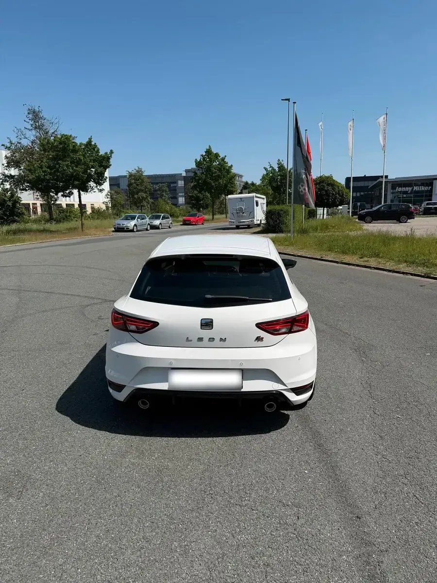 Gebraucht Seat Leon FR 140 PS (102 kW) 2014 Weiß Kleinwagen