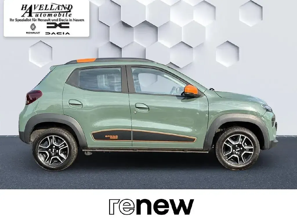 Usado Dacia Spring Essentiel 33 kW (45 CV) 2022 Verde Utilitario