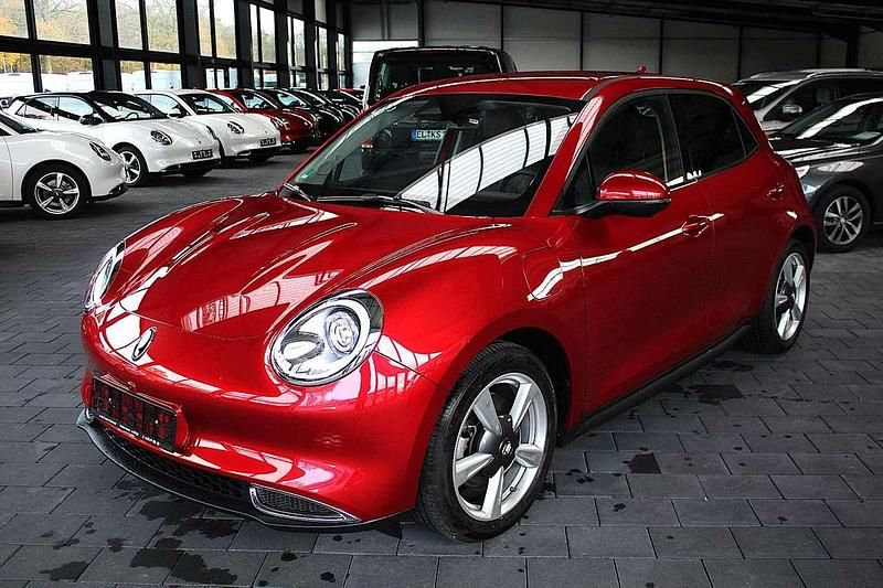 Mars red Gebraucht 2023 Ora Funky Cat 400 Pro Kleinwagen | 20.490 € (Superpreis) - Bild 1/4
