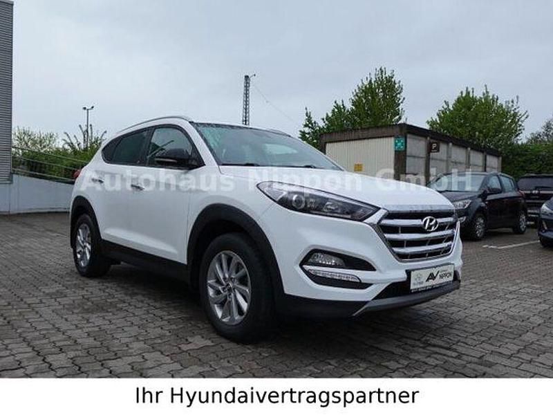 Polar white / sol Gebraucht 2018 Hyundai Tucson Passion SUV | 17.985 € (Fairer Preis) - Bild 1/4