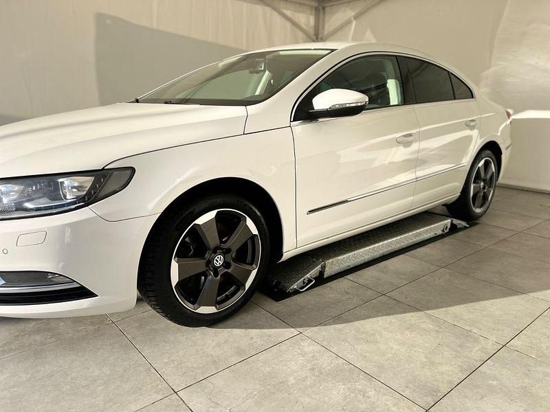 Gebraucht VW CC Highline 140 PS (102 kW) 2012 Weiß Limousine