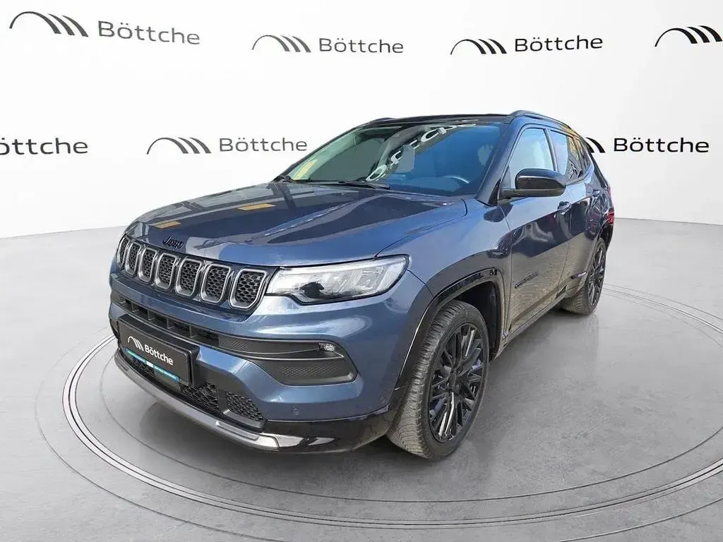 Gebraucht Jeep Compass 131 PS (96 kW) 2024 Blau SUV