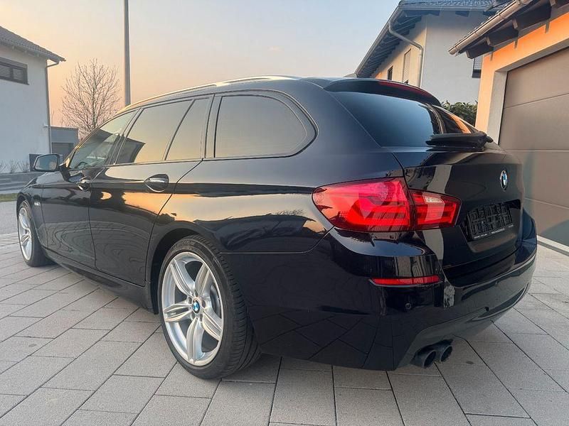 Gebraucht BMW 530 Performance 258 PS (189 kW) 2011 Schwarz Kombi