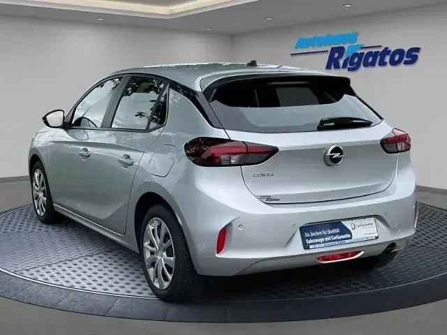 Gebraucht Opel Corsa Edition 101 PS (74 kW) 2022 Aluminium silb/kristall silb Kleinwagen