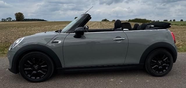 Grau Gebraucht 2019 Mini Cooper Cabriolet Cabrio | 20.500 € (Fairer Preis) - Bild 1/4