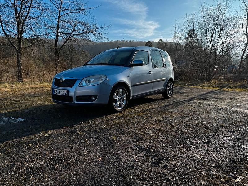 Blau Gebraucht 2006 Skoda Roomster Kombi | 2.500 € (Fairer Preis) - Bild 1/4