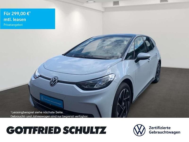 Gletscherweiß metallic Gebraucht 2024 VW ID.3 Pro Kleinwagen | 27.990 € (Superpreis) - Bild 1/3