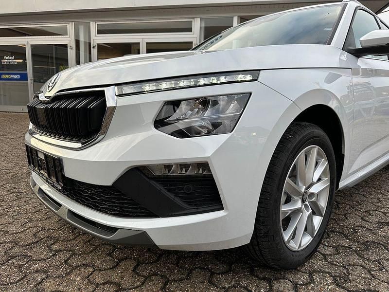 Neu Skoda Kamiq Selection 116 PS (85 kW) 2025 Weiß SUV