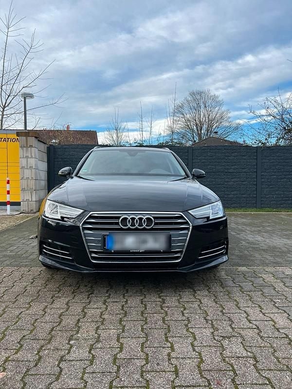 Gebraucht Audi A4 150 PS (110 kW) 2017 Schwarz Kombi