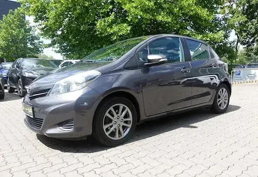Gebraucht Toyota Yaris Edition 99 PS (72 kW) 2013 Kleinwagen