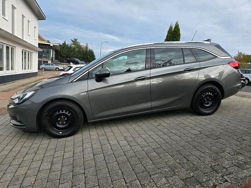 Gebraucht Opel Astra Dynamic 125 PS (91 kW) 2017 Grau Kombi