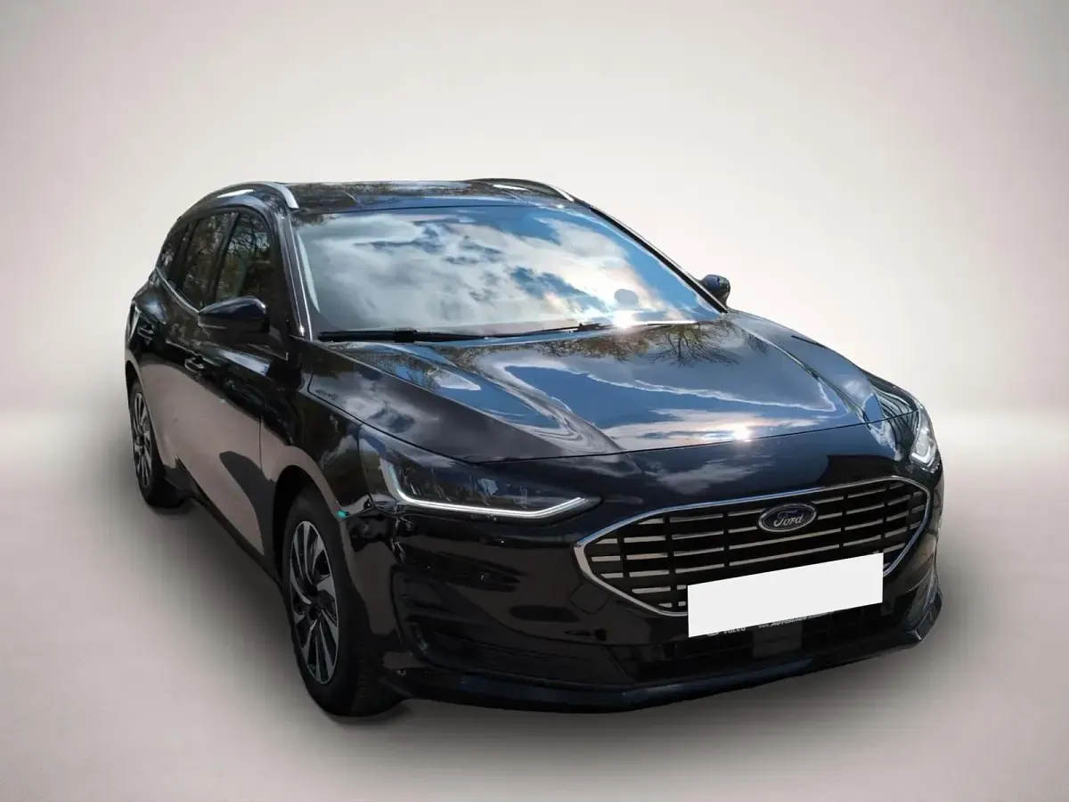 Gebraucht Ford Focus Titanium 125 PS (91 kW) 2024 Manufacturer