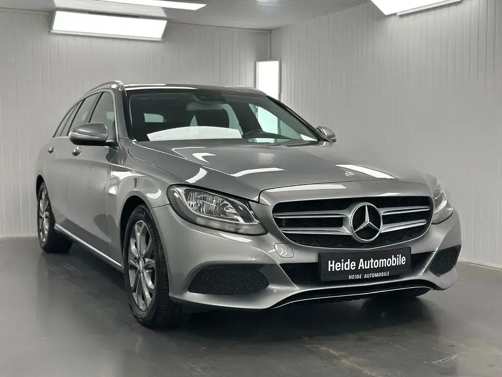 Gebraucht Mercedes C250 Avantgarde 211 PS (155 kW) 2014 Silber Kombi