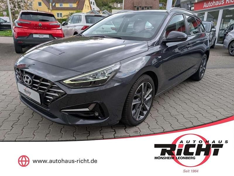 Grau Gebraucht 2023 Hyundai i30 Trend Kombi | 16.840 € (Fairer Preis) - Bild 1/4