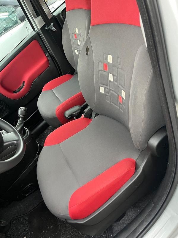 Gebraucht Fiat Panda 69 PS (50 kW) 2012 Silber Kleinwagen