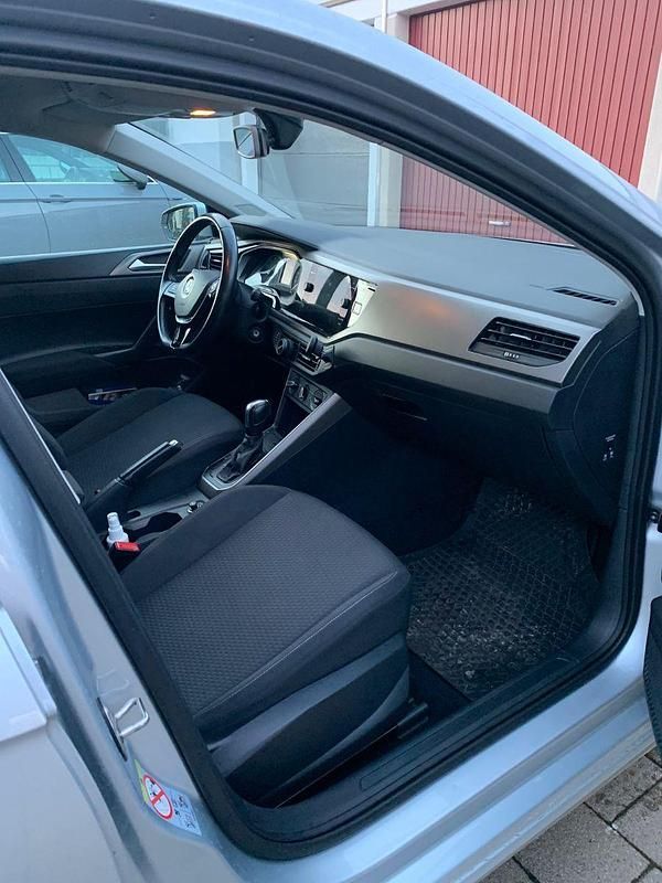 Gebraucht VW Polo 200 PS (147 kW) 2019 Silber Kleinwagen
