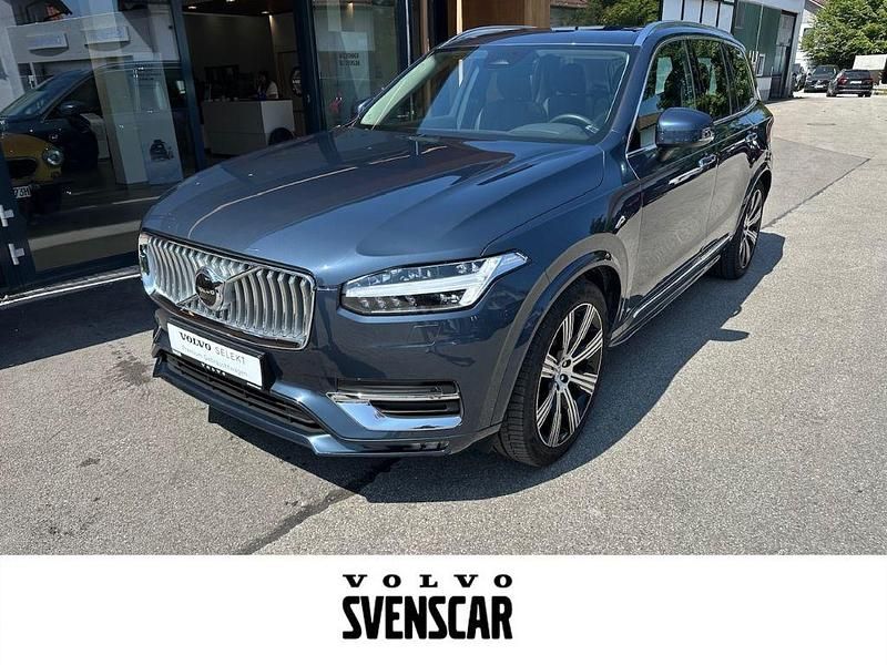 Blau Gebraucht 2022 Volvo XC90 Plus SUV | 52.490 € (Etwas zu teuer) - Bild 1/4
