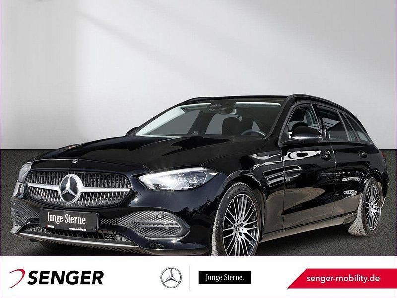 Schwarz Gebraucht 2023 Mercedes C180 Limousine | 31.470 € (Fairer Preis) - Bild 1/4